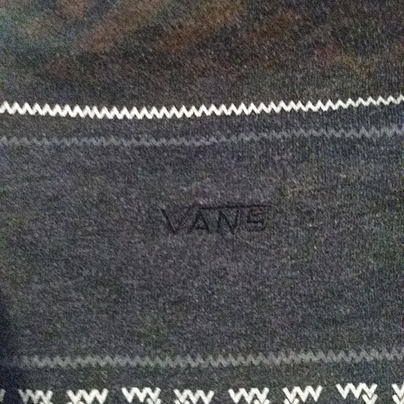 Gray, White and Maroon Vans Quarter Zip Patterned Hoodie Van Doren Collection. - Picture 2 of 5